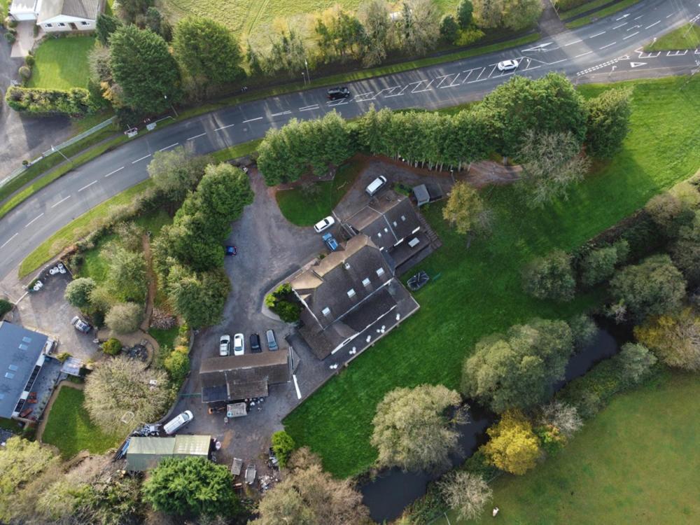 Ewenny Farm Guest House Bridgend  Exterior foto