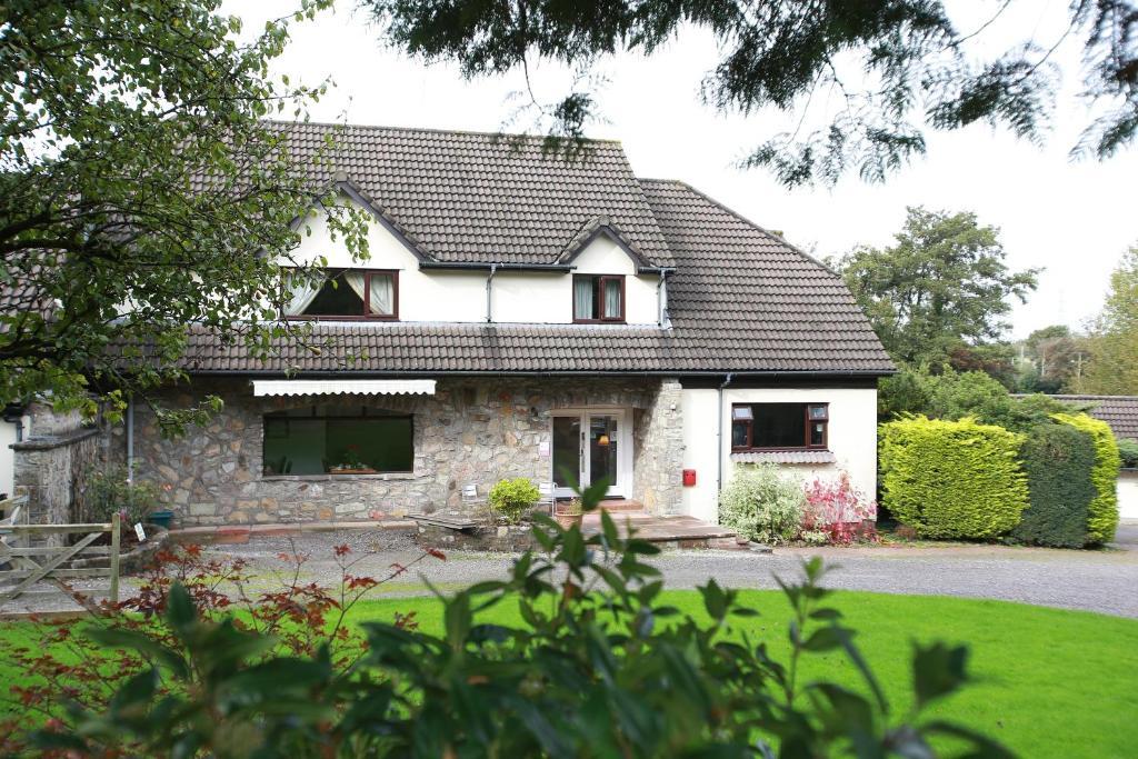 Ewenny Farm Guest House Bridgend  Exterior foto